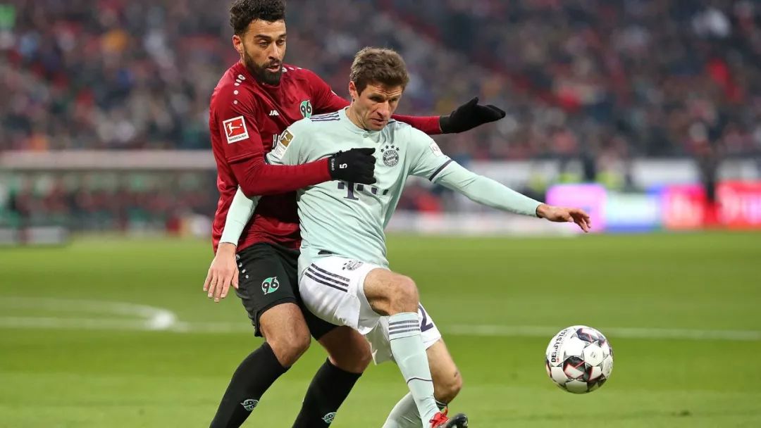 巴特勒连续十二场比赛得分超过刷新纪录,拜仁不断突破!再创辉煌时刻的简单介绍 巴特勒连续十二场比赛得分超过刷新纪录,拜仁不断突破!再创辉煌时刻的简单介绍