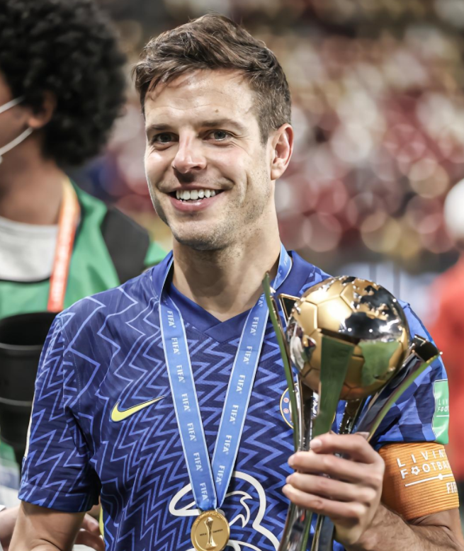 尤文图斯发布备战花絮；加时末段官宣签约；英超任务艰巨；团队化学反应显著(英超尤文图斯的赛程)