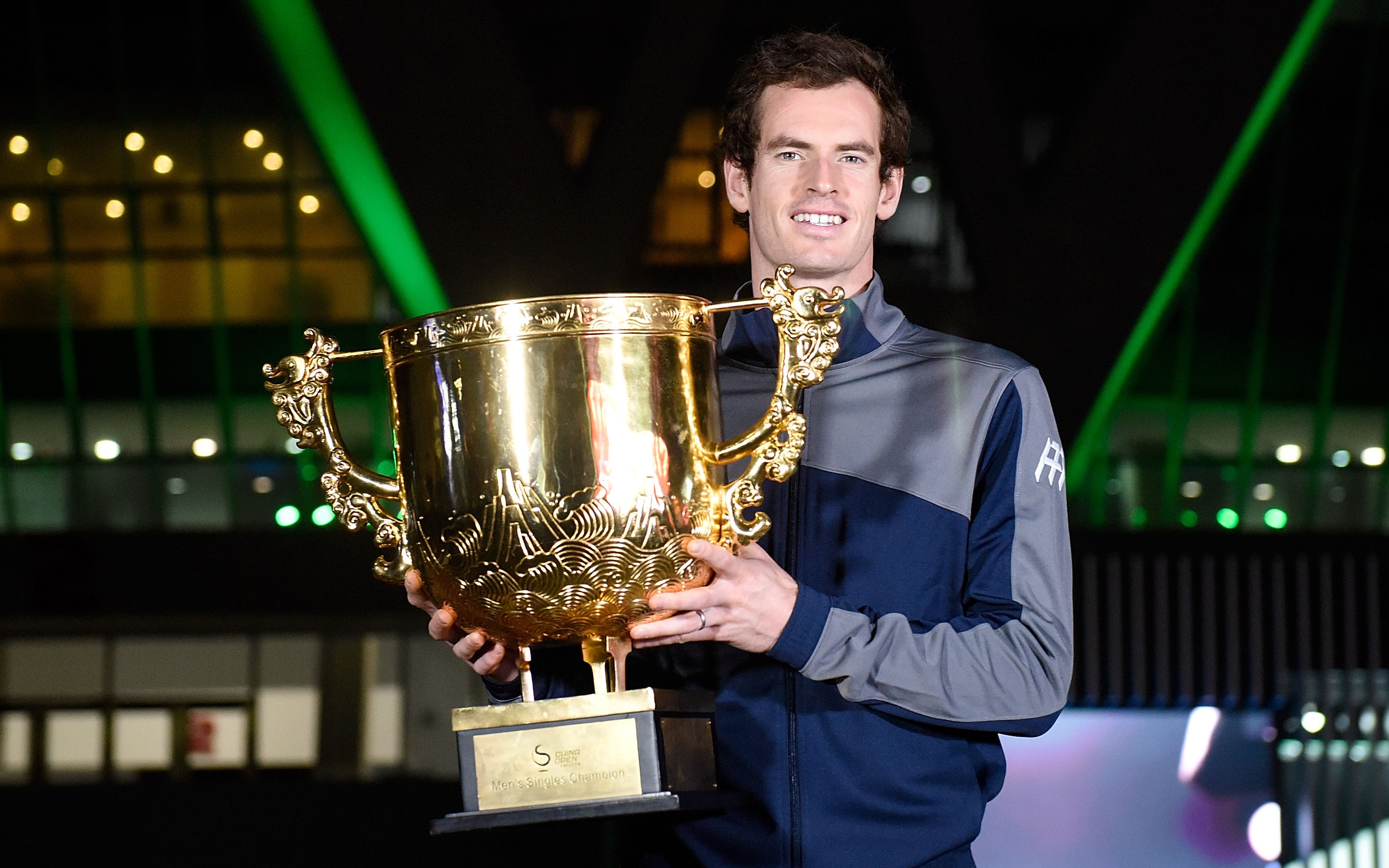 穆雷回归赛场，出色防守首场状态亮眼，IG观众沸腾！的简单介绍