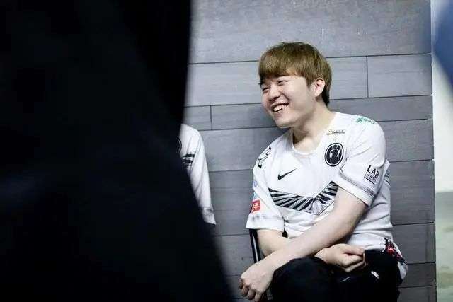 关于Rookie遭遇五连败，美国队教练面临压力！的信息